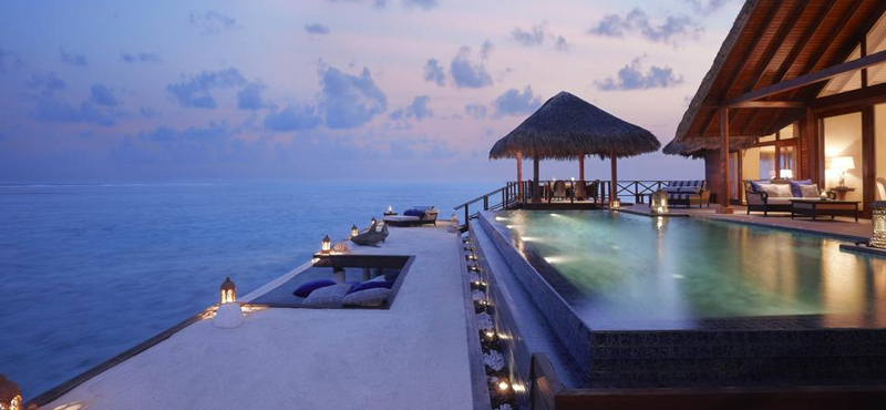 luxury Maldives holiday Packages Taj Exotica Maldives 2 Bedroom Rehendi Presidential Suite Pool