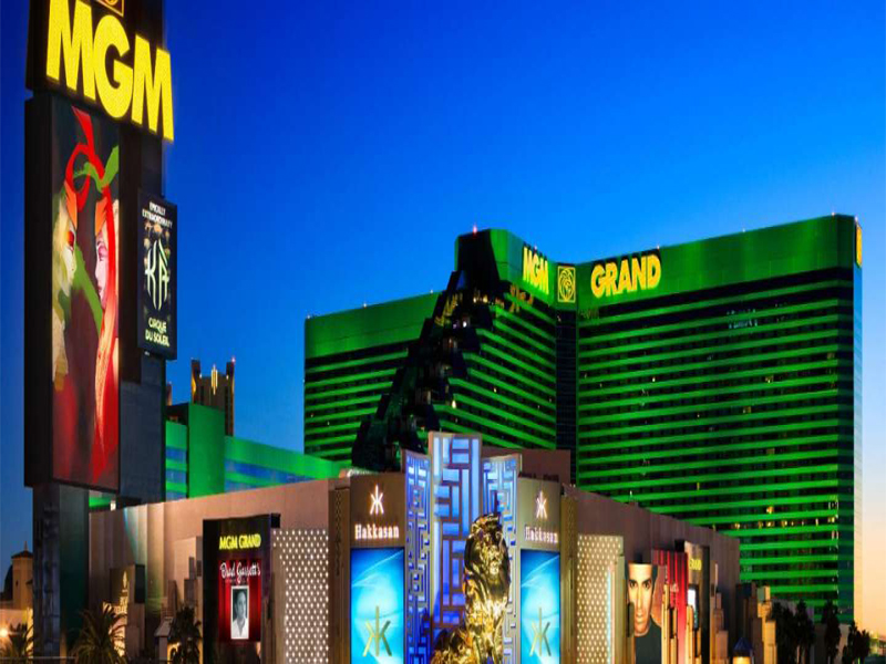 Top 5 things to do in vegas - pure destinations - mgm