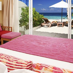 centara ras fushi - maldives honeymoon packages - ocean front beach villa 2