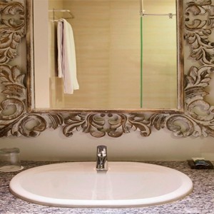 Four Points by Sheraton Bali - Luxury bali Holiday packages- bathroom