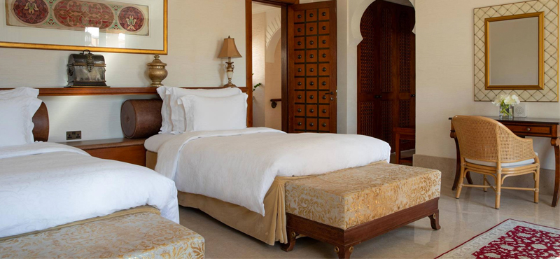 Luxury Dubai Holiday Packages Jumeirah Dar Al Masyaf At Madinat Jumeirah Malakiya Three Bedroom Villa 4