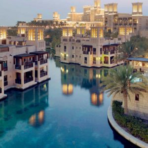 Luxury Dubai Holiday Packages Jumeirah Dar Al Masyaf At Madinat Jumeirah Waterways