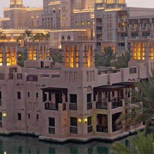 Luxury Dubai Holiday Packages Jumeirah Dar Al Masyaf At Madinat Jumeirah Waterways 2