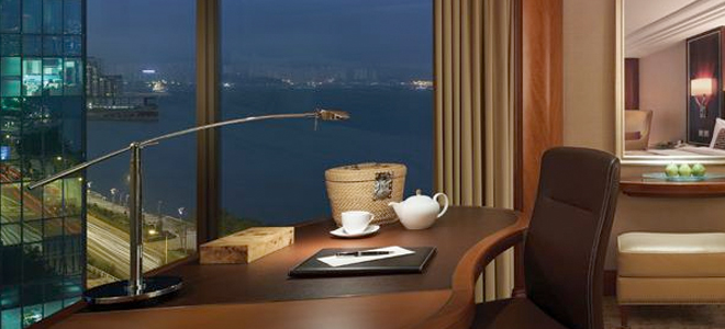 Shangri La Kowloon - Horizon Club Side Harbour View Room