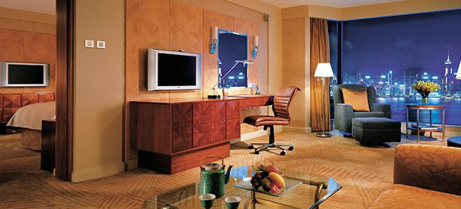 Shangri La Kowloon -Premier Harbour View Suite