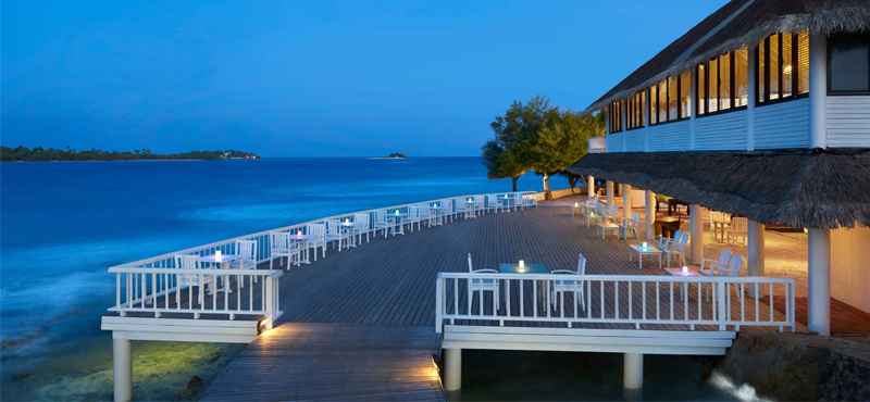 bar - cinnamon dhonveli - luxury maldives honeymoon packages