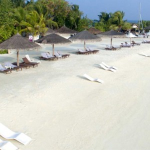 beach 2 - cinnamon dhonveli - luxury maldives holiday packages