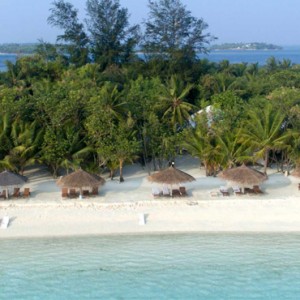 beach 3 - cinnamon dhonveli - luxury maldives holiday packages