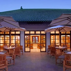 garden-cafe-grand-hyatt-bali