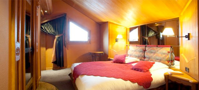 lub Med Meribel LAntares - France holiday - suite