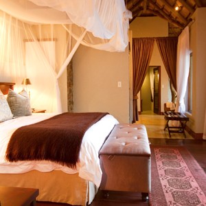 Dulini Lodge Kruger - Safari - Luxury Lodge - Bed