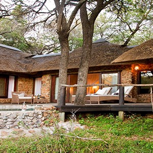 Dulini Lodge - South Africa holidays - outside view