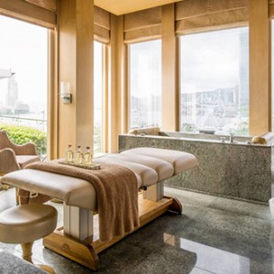 Four Seasons Hong Kong Holiday - spa massage