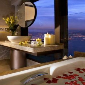 Luxury Hong Kong Holiday Packages Harbour Grand Hong Kong Executive Harbour View Suite1