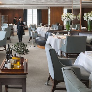 Mandarin Oriental - Hong kong holiday - mandarin Bar and grill