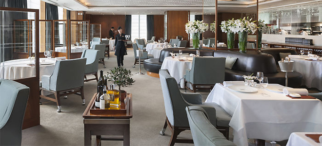 Mandarin Oriental - Hong kong holiday - mandarin Bar and grill