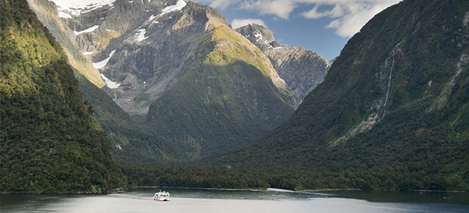 milford-sound-australia-and-new-zealand-luxury-antigua-honeymoons