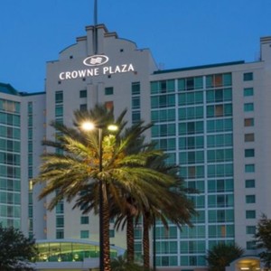 Night - Crowne Plaza Orlando Universal - Luxury Orlando Holidays