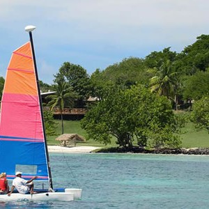 Petit-St-Vincent-Island-Kayaking