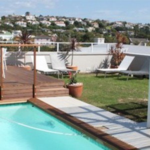 Robberg beach lodge - South Africa holiday - outdoor swimming pool