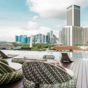 Naumi Hotel Singapore Luxury Singapore Holiday Packages Cloud 9 Infinity Pool & Bar2