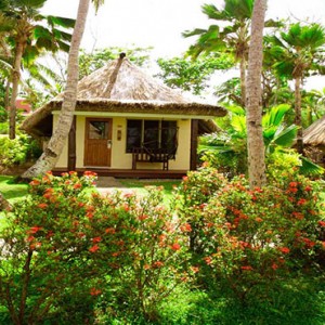 outrigger-fiji-beach-resort-fiji-holiday-ocean-breeze-exterior