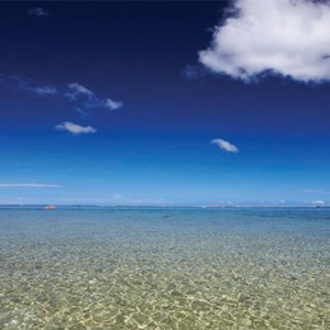 outrigger-fiji-beach-resort-fiji-holiday-tranquil-waters