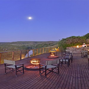 Shamwari Game Reserve - South Africa - Riverdene Family Lodge - boma dinner