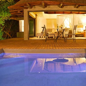 Shamwari Game Reserve - South Africa - Eagles Crag Lodge - Pool