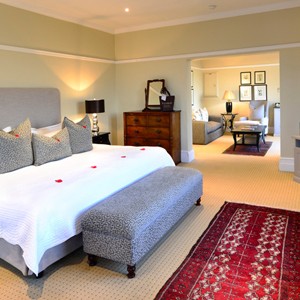 Shamwari Game Reserve - South Africa - Long Lee Manor - Bed