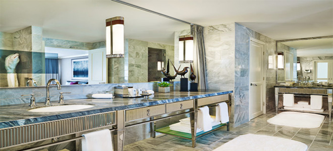 st-regis-aspen-colorado-holiday-presidential-suite-bathroom