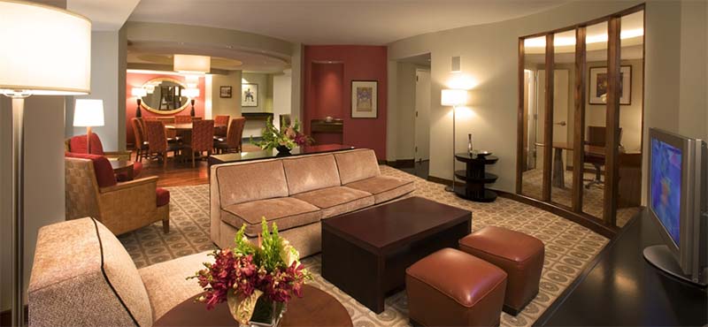 universal-hard-rock-hotel-orlando-holiday-hospitality-suite