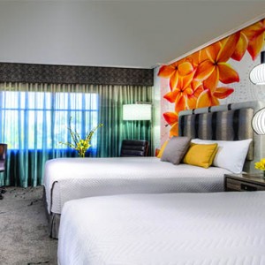 universal-loews-royal-pacific-resort-orlando-holiday-standard-2-queen-room