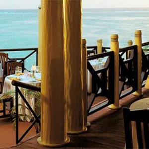 yanuca-island-fiji-holiday-takali-terrace-restaurant