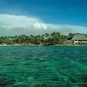 yanuca-island-fiji-holiday-yanuca-island-from-water