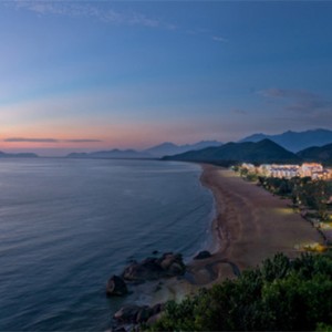 banyan-tree-lang-co-vietnam-holiday-landscape