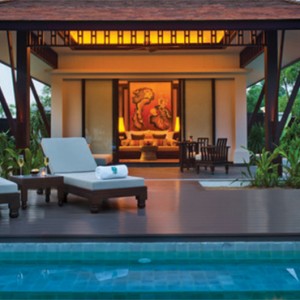 banyan-tree-lang-co-vietnam-holiday-pool