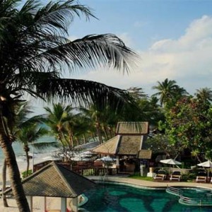 centara-villa-koh-samui-holiday-beach-pool