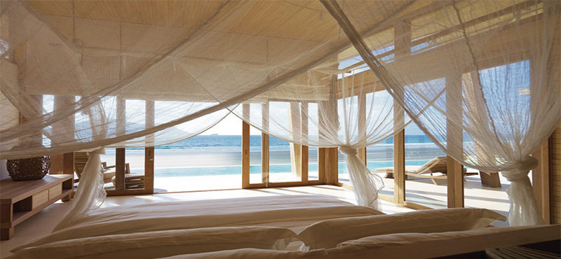 six-senses-con-dao-vietnam-holiday-ocean-front-3-bedroom-pool-villa-bedroom