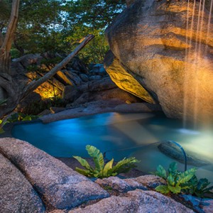 vana-belle-koh-samui-holiday-secret-pool-twilight