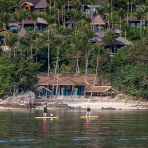 four-seasons-koh-samui-thailand-holiday-paddling
