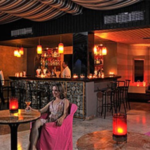 nightclub-pardisus-rio-de-oro-resort-spa-cuba-holiday