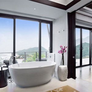 two-bedroom-seaview-hill-pool-villa-bathroom