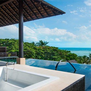 vana-belle-koh-samui-holidays-ocean-view-pool-suite-outdoor-bath