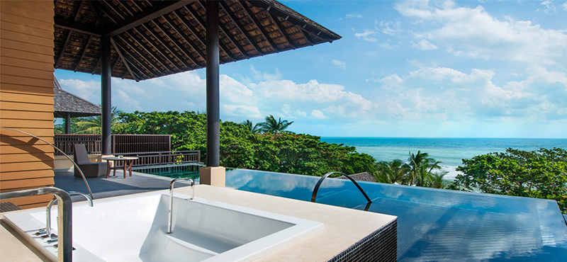 vana-belle-koh-samui-holidays-ocean-view-pool-suite-outdoor-bath