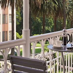 belmond-mount-nelson-hotel-cape-town-holiday-deluxe-room-green-park-balcony