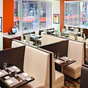 crowne-plaza-times-square-manhattan-new-york-holiday-brasserie-1605