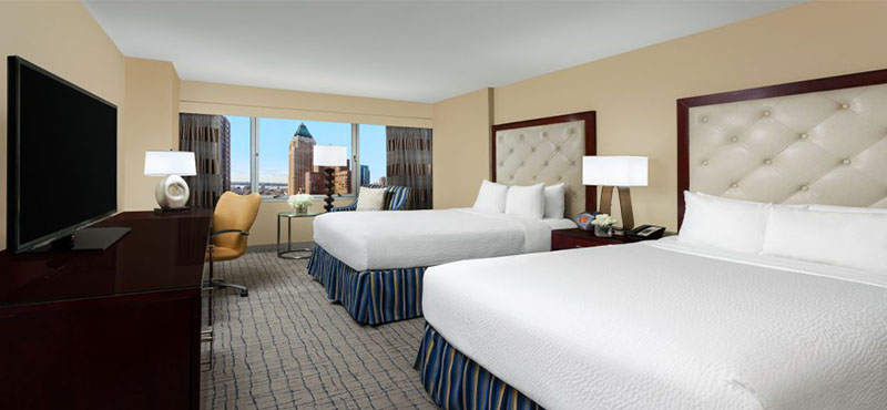crowne-plaza-times-square-manhattan-new-york-holiday-traditional-double