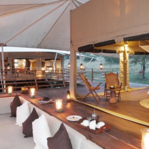 dining-2-serengeti-bushtops-luxury-tanzania-holiday-packages