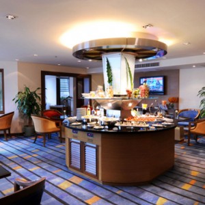 executive-lounge-rembrandt-hotel-bangkok-luxury-bangkok-holiday-packages